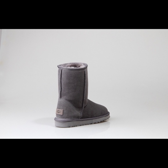 Ugg Boots - Picture 2 of 6